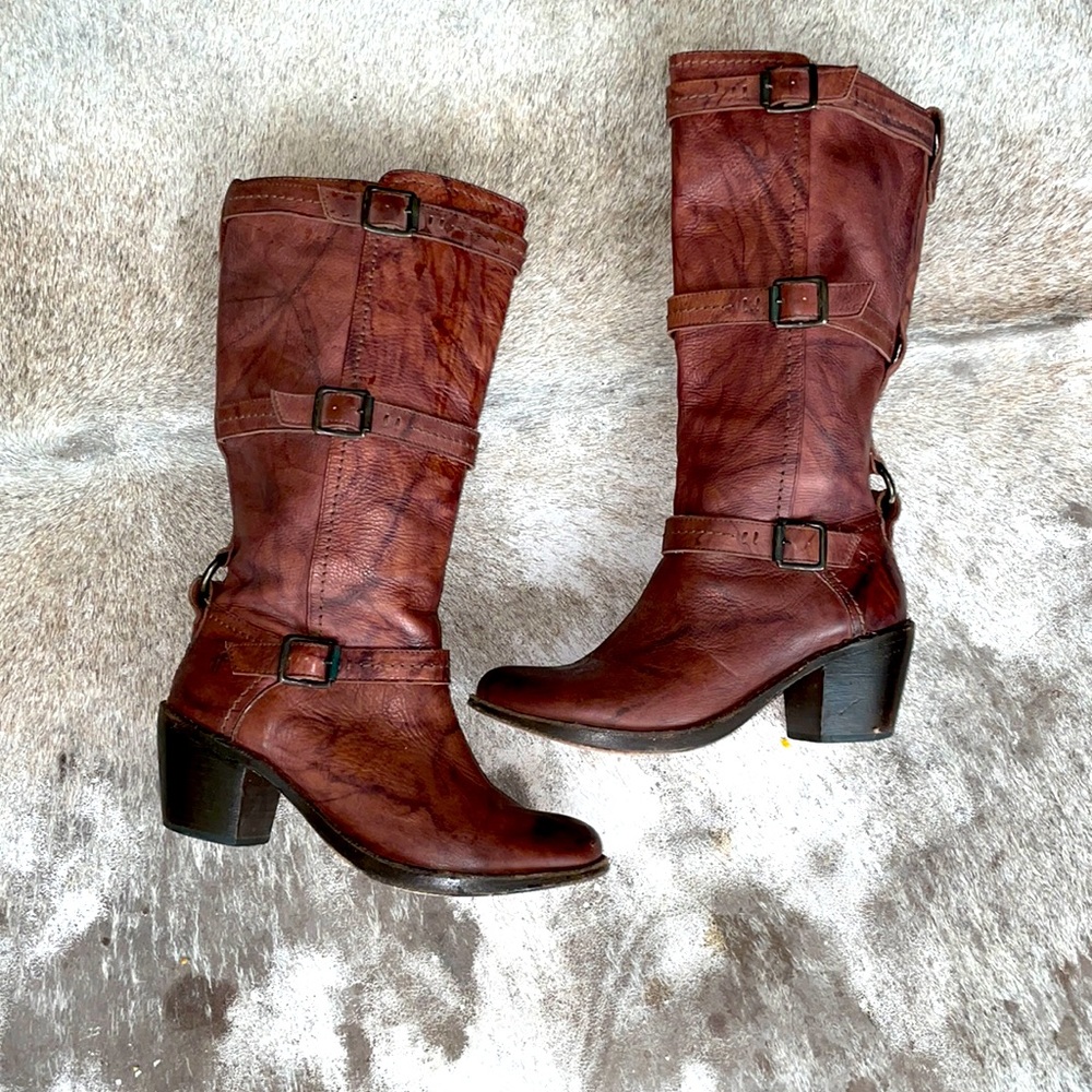 Frye woman’s boots